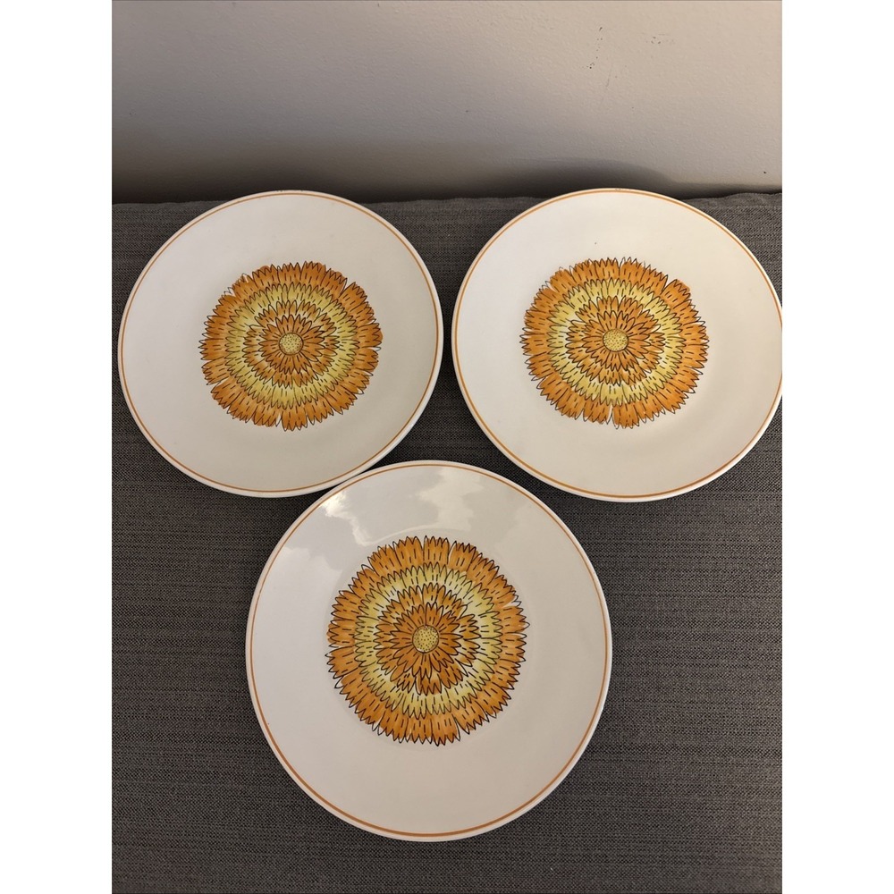 S.C. Richard Handpainted Italy‎ Salad Plates 8" Dessert Orange Yellow Flower MCM
